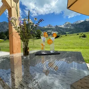 Hotel Chalet-hôtel Inarpa, La Clusaz